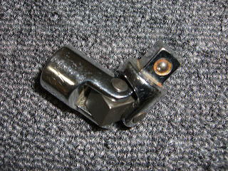 ���j�o�[�T���W���C���g�̓�����