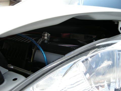 �{���l�b�g�Ƃ̊��ɒ��ӁI