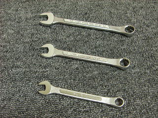 �R���r�l�[�V���������`�i�X�^���_�[�h�j