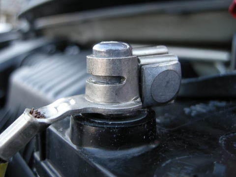 ���܂œ˂����Ă����