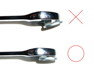 �X�p�i�̓{���g�ɑ΂��Ă܂������|����I